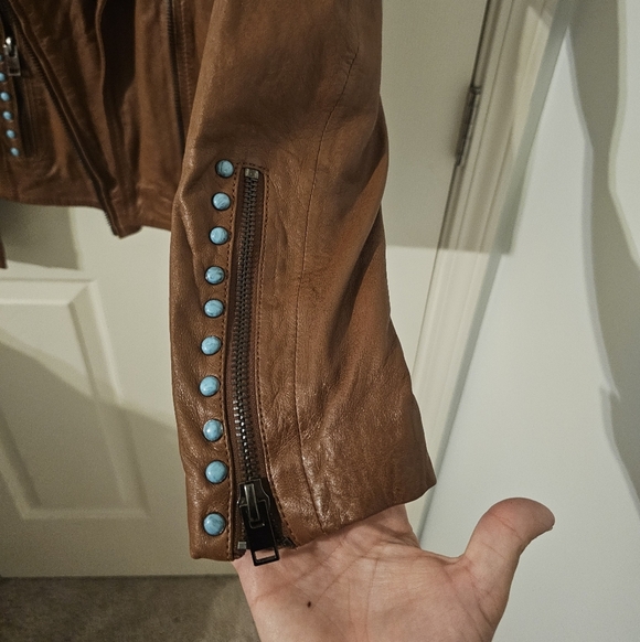 Maurtius NWT Leather Women's Turquoise Studded Leather Jacket Size S - Picture 5 of 15
